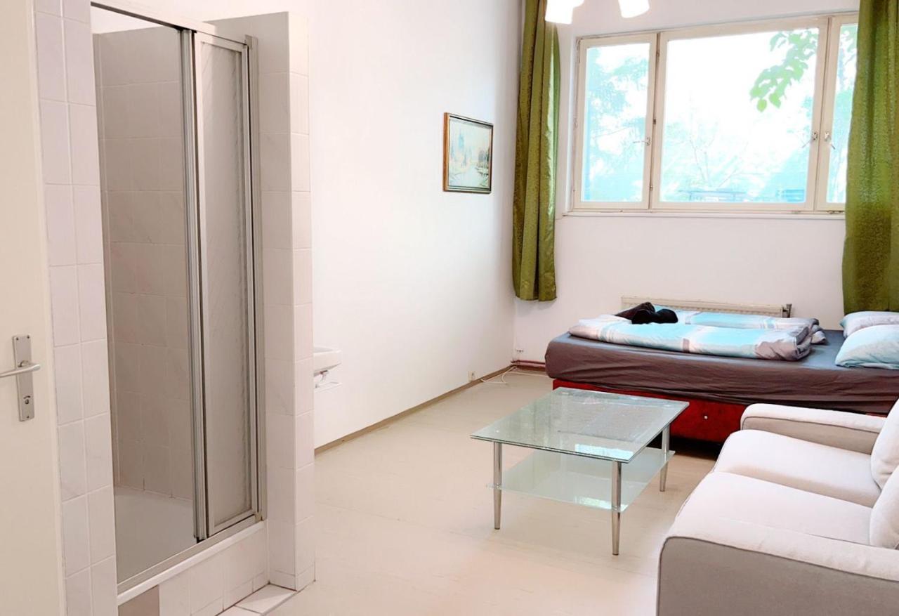 Premier Quad Room Wh Вена Экстерьер фото